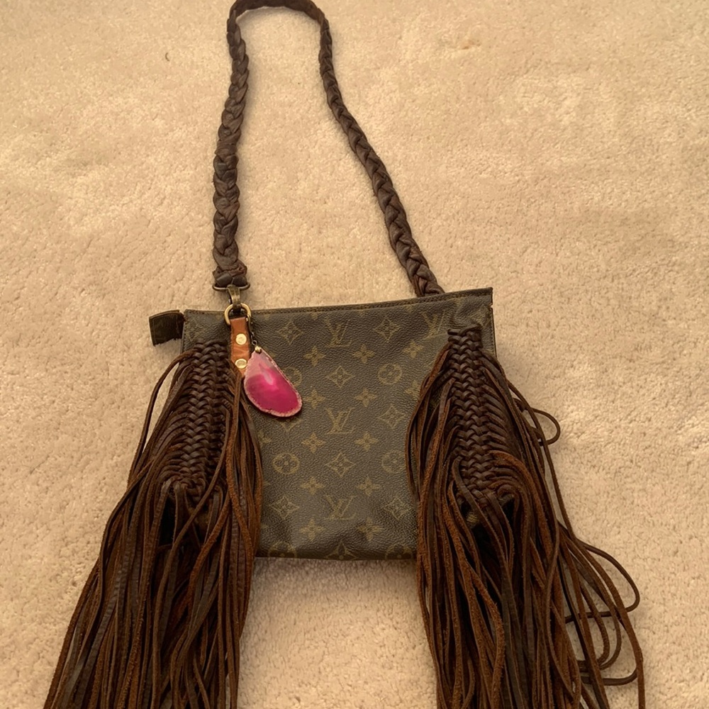 Vintage Boho Louie Vuitton crossbody